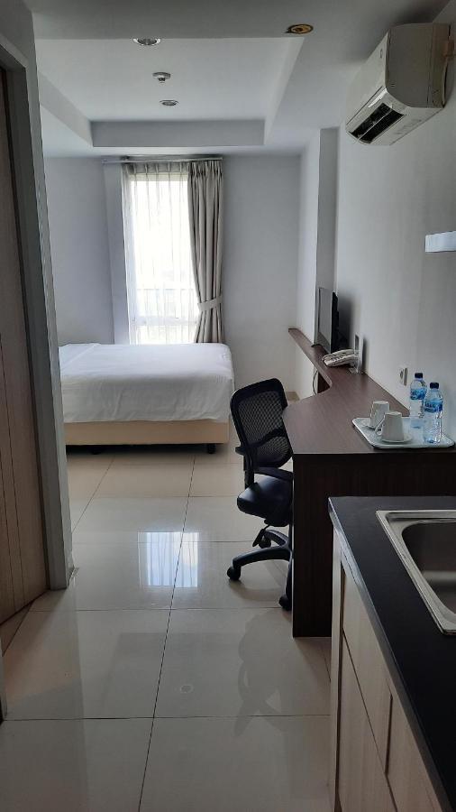 Azalea Suites Cikarang By Jayakarta Group Jacarta Exterior foto